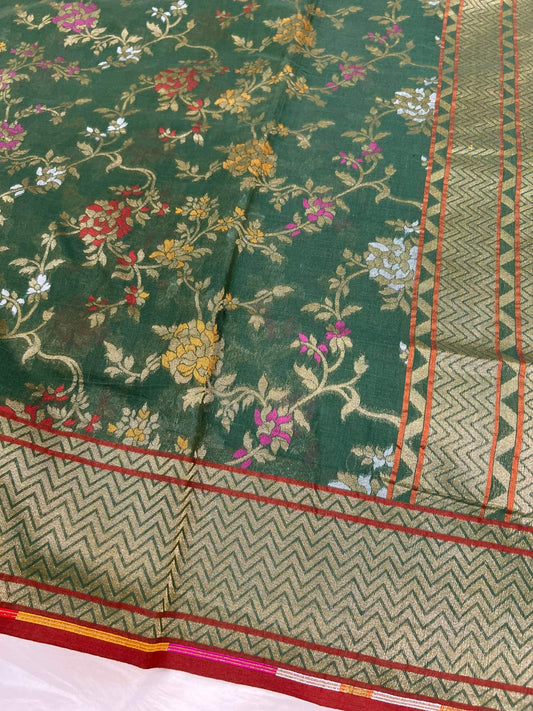 Green Cotton Jamdani Saree with floral closeup view