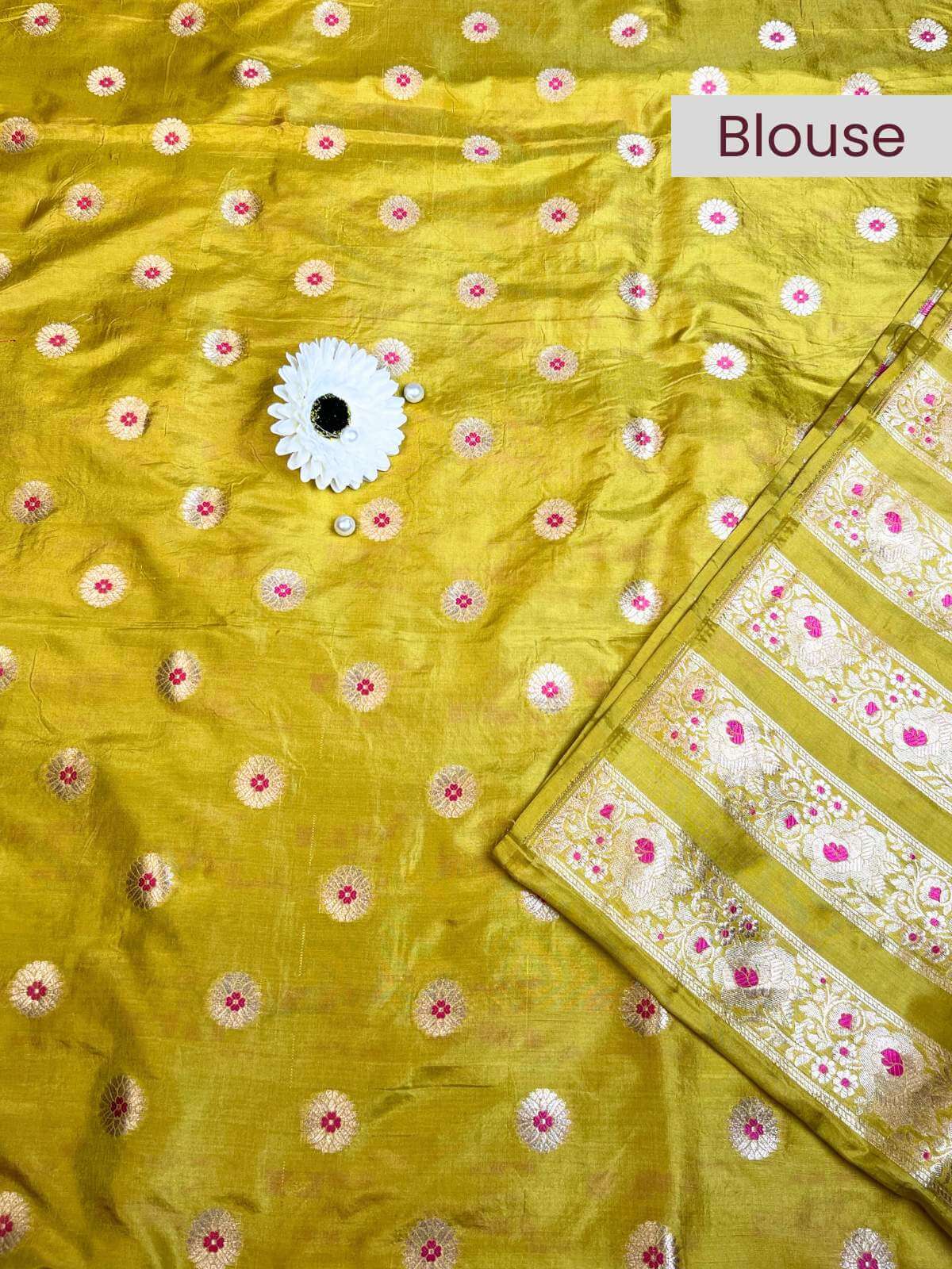 Designer lehenga with intricate embroidery and rich bridal look