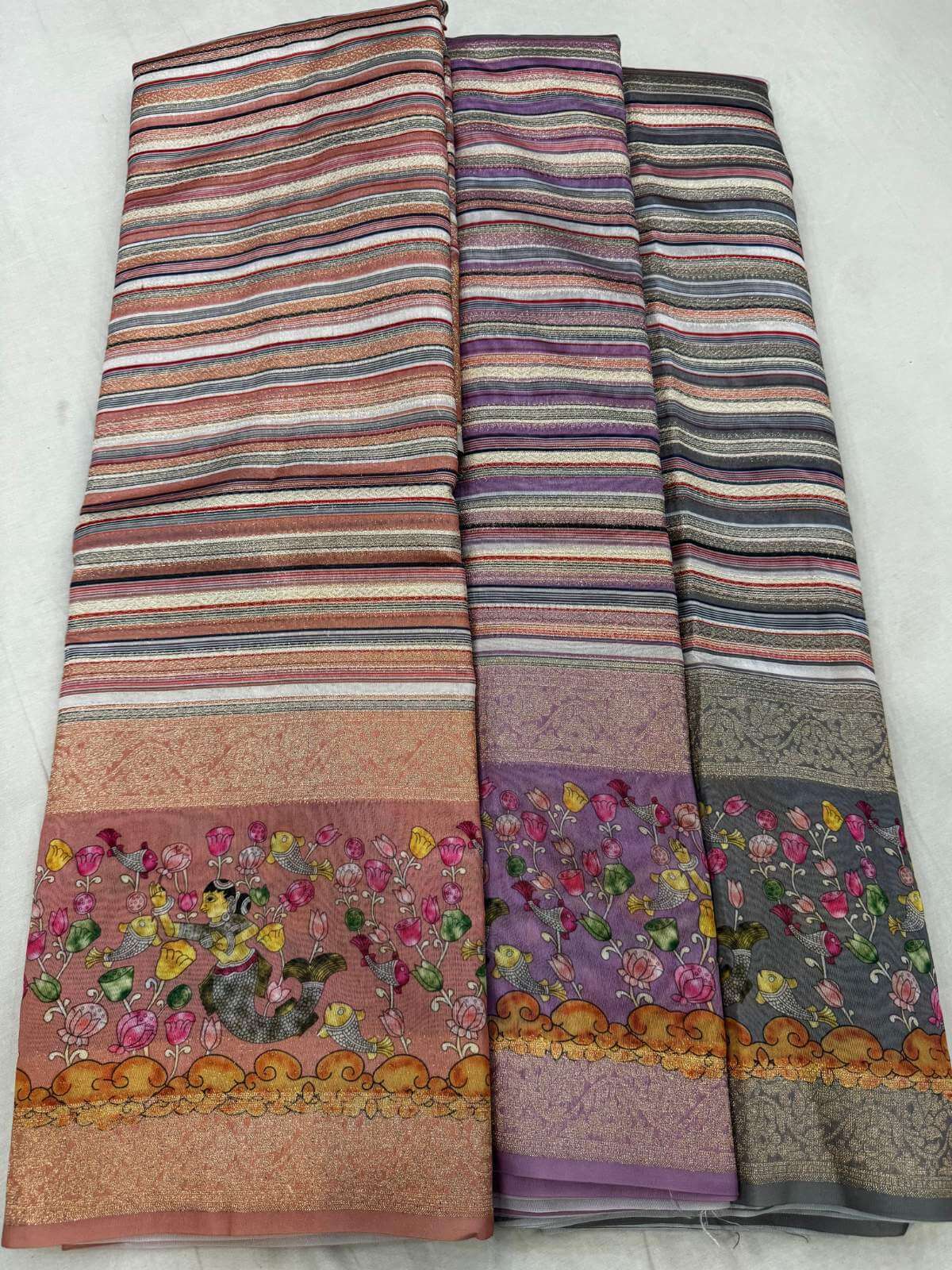 Chiniya silk saree with graceful fall and classic handloom finish