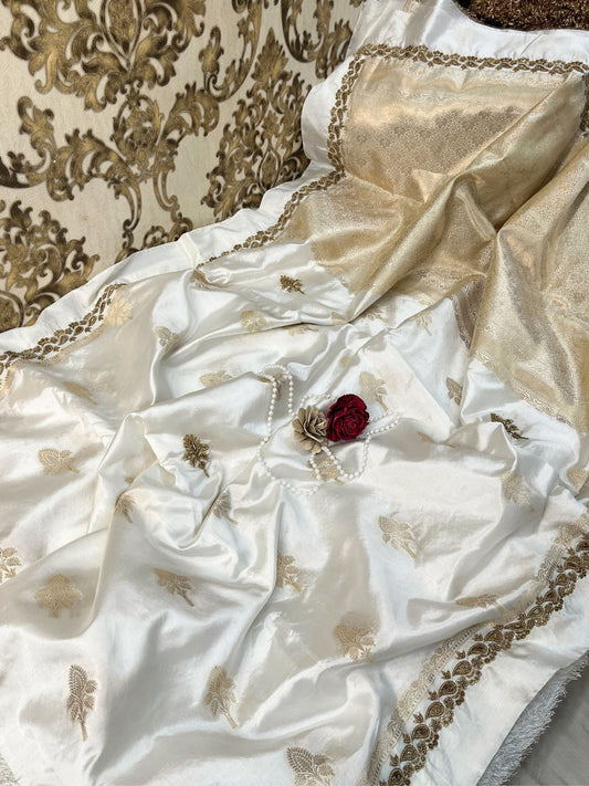 Hand-Embroidered White Raw Mango Tissue Silk Saree with Traditional Motifs – Perfect for Weddings & Festive Occasions