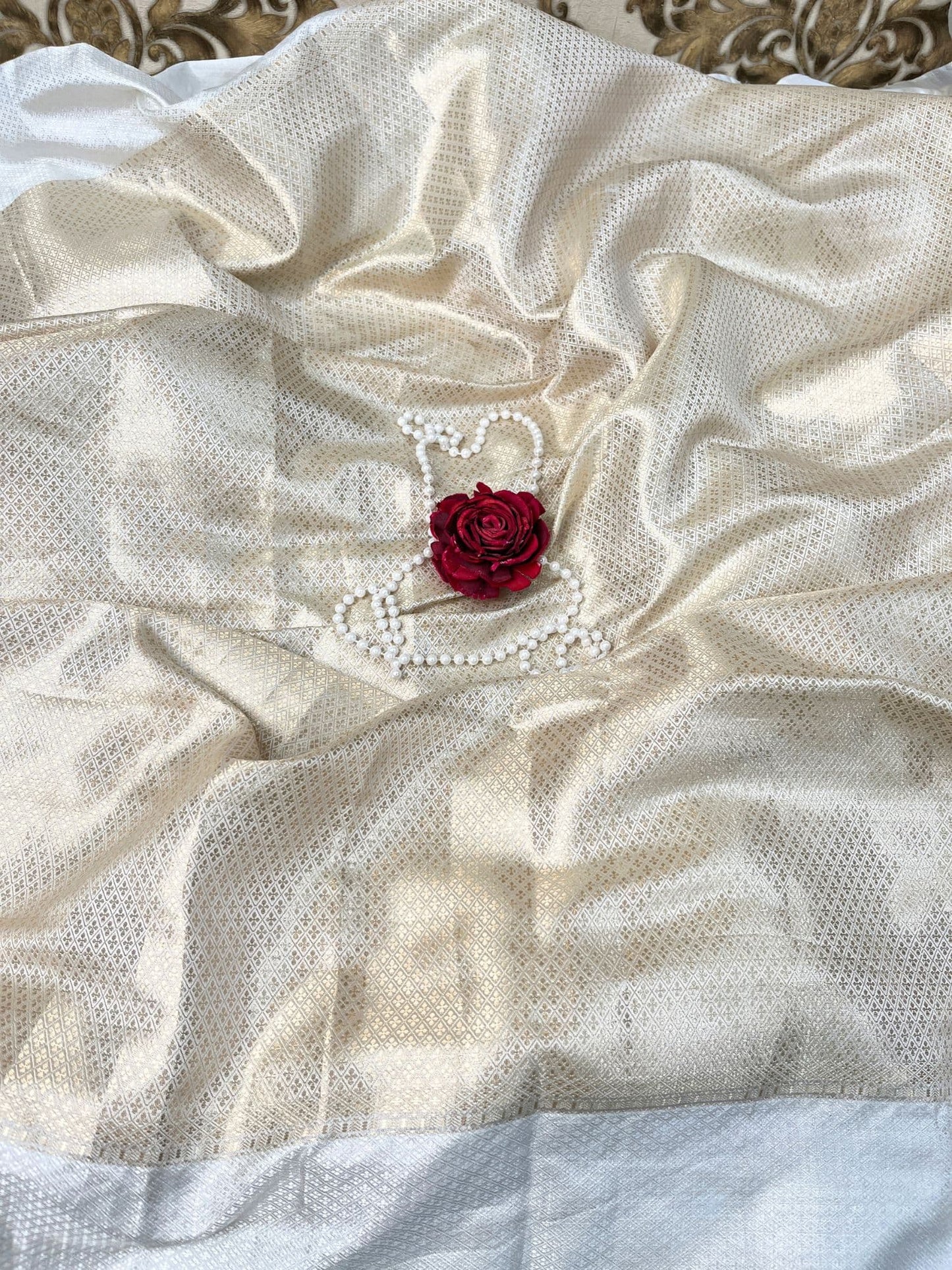 Hand-Embroidered White Raw Mango Tissue Silk Saree with Traditional Motifs – Perfect for Weddings & Festive Occasions