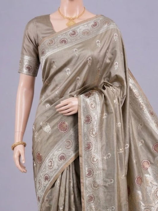 Grey Katan Silk Saree Dummmy view 02