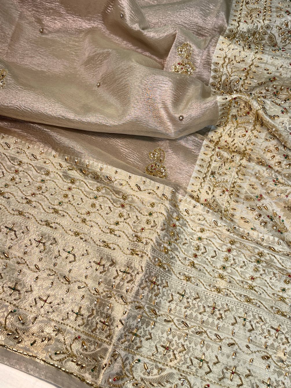 Champagne Gold Tissue Silk Saree Maharani Noor closeup view01