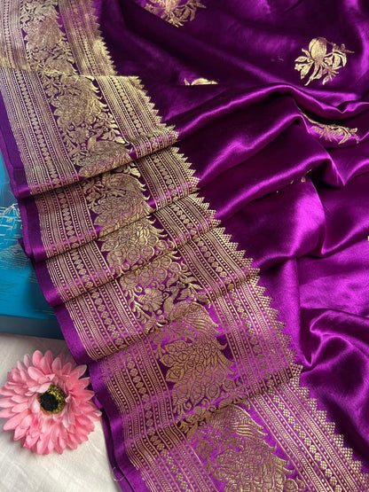 Purple Mashru Silk Saree closeup view 02