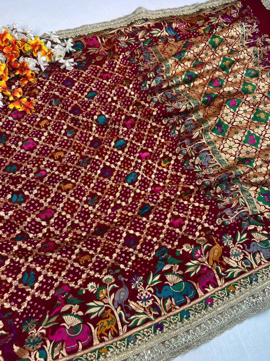 Maroon Bandhej