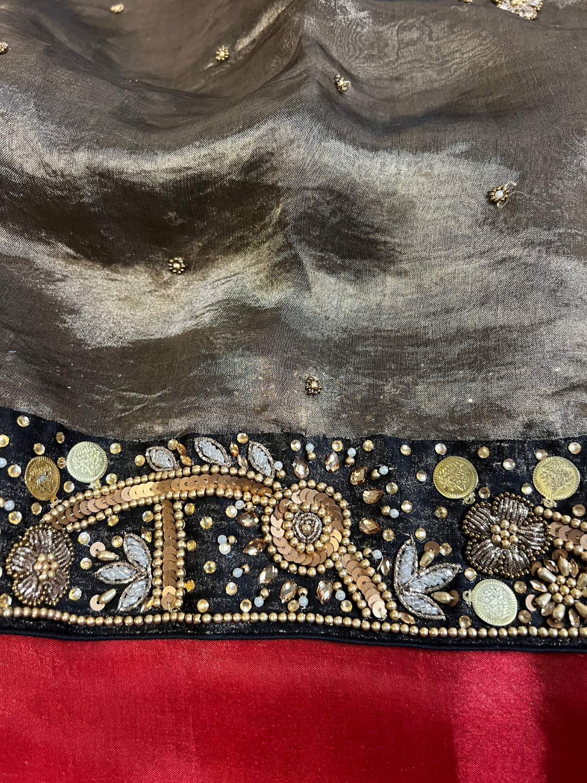 Black Tissue Silk Saree Gehna With Floral And Paisly Closeup View 01