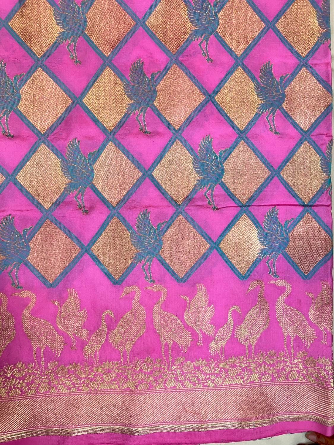 Pink katan Silk Saree with  jaal pattern Closeup view