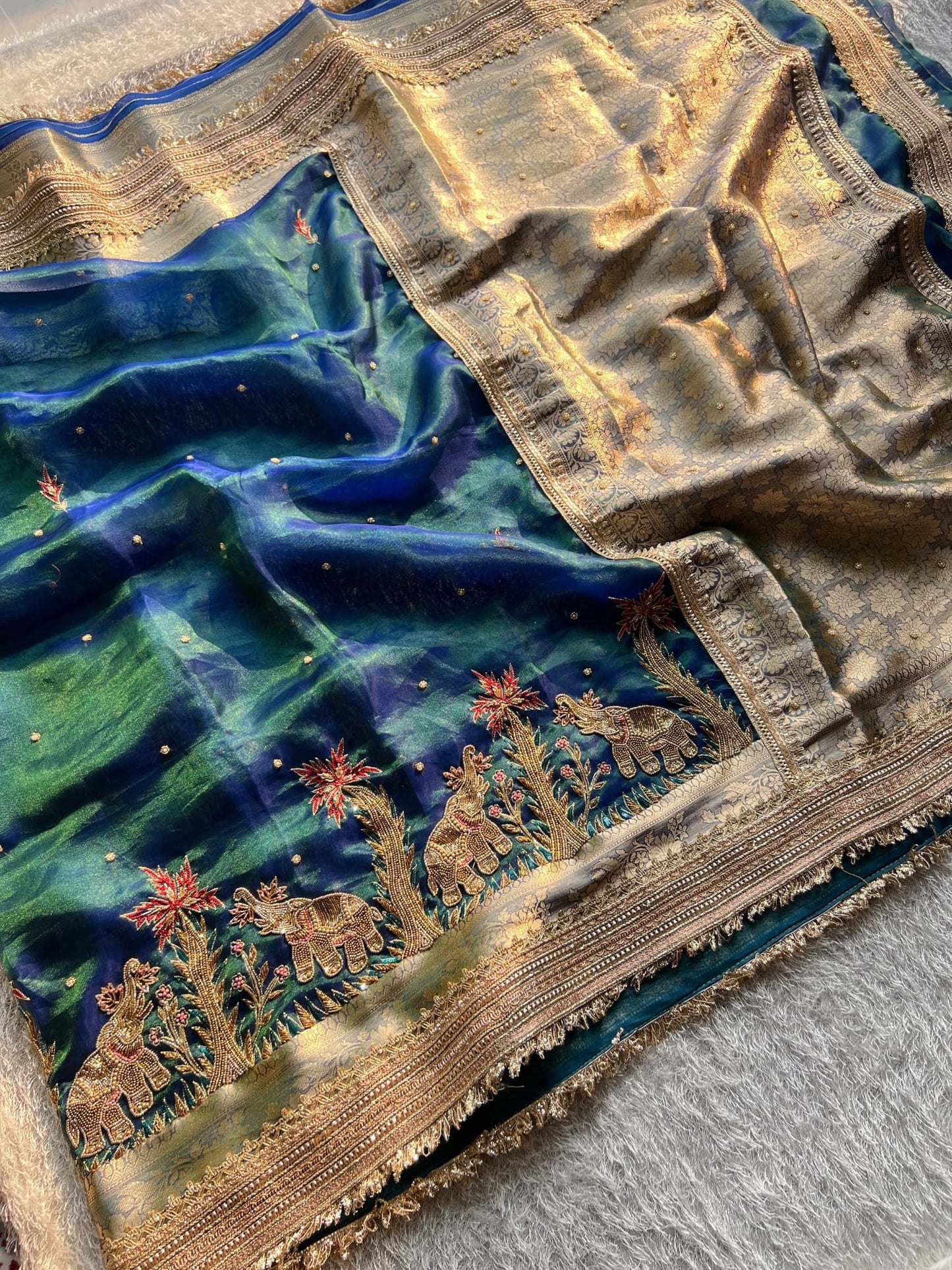 Peacock Teal Blue Gajgamini