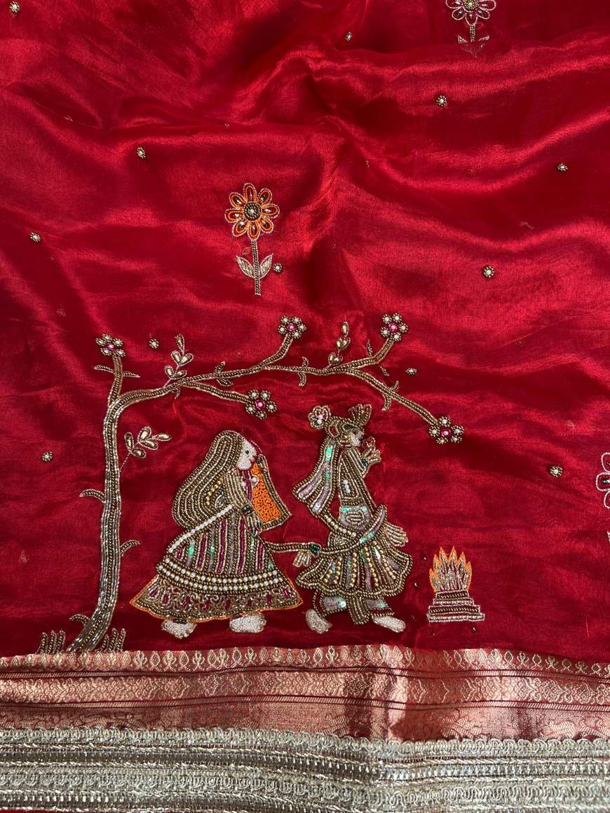 Royal Red Milan