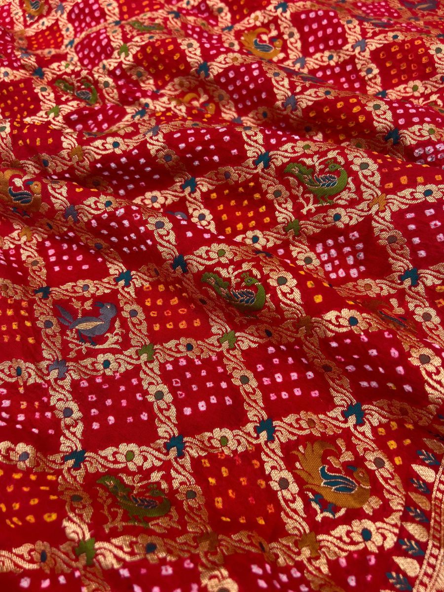 Red Bandhej