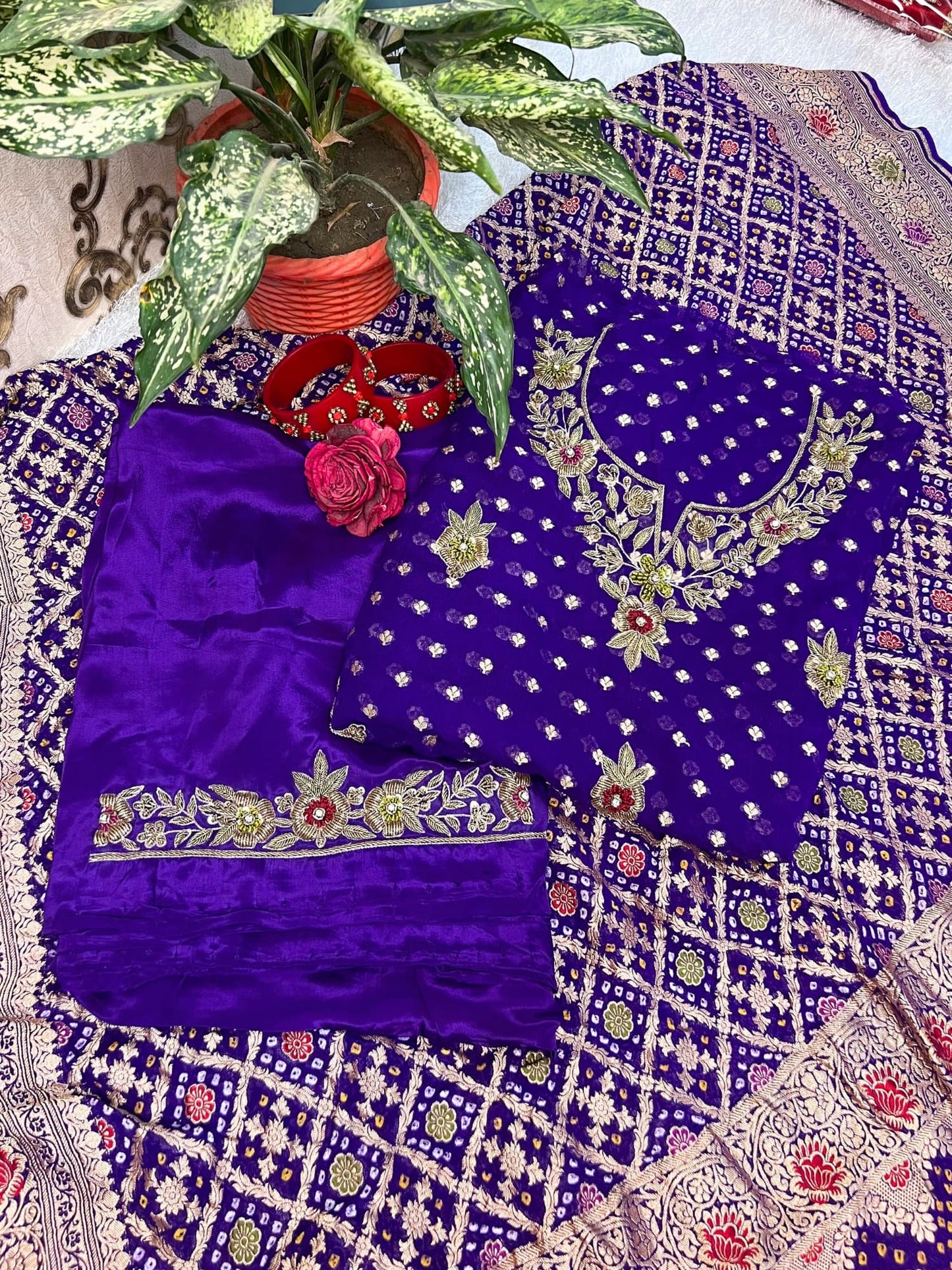 Bandhej Suit