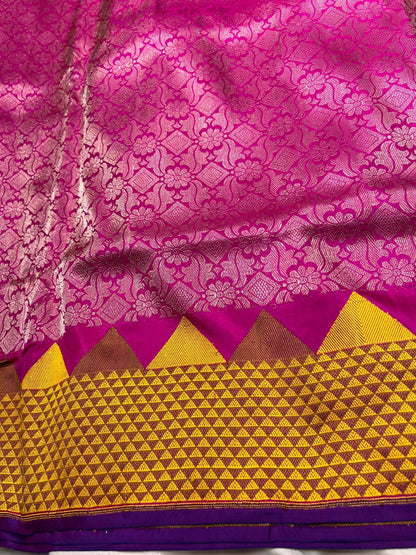 Pink Katan Silk Saree with Handloom Weaving Closeup view 02
