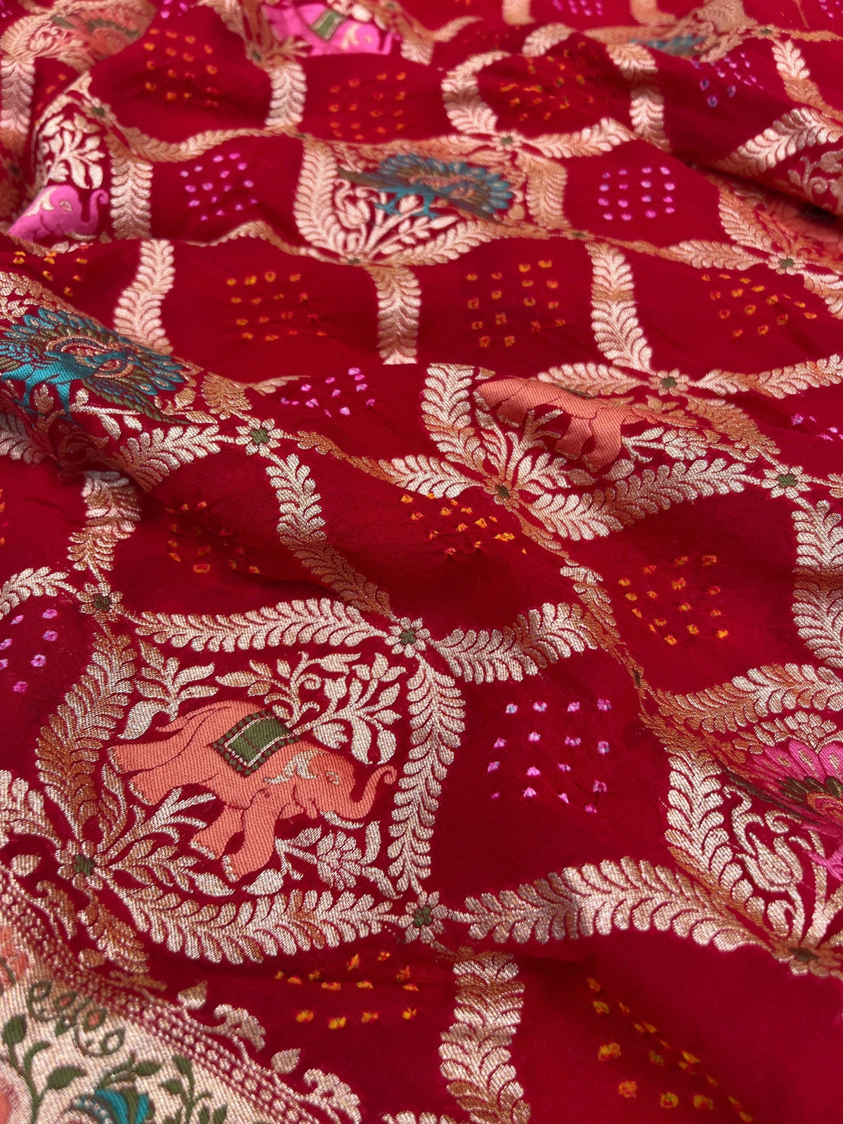 Red Bandhej