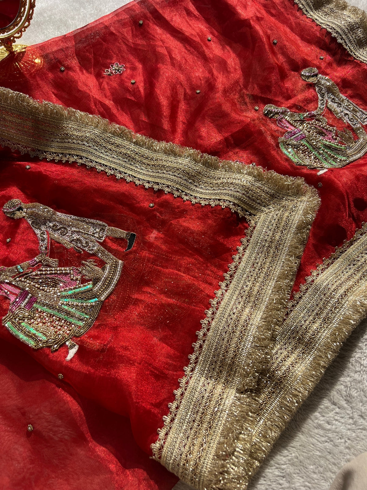 Saat Phere Dupatta