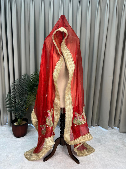 Saat Phere Dupatta