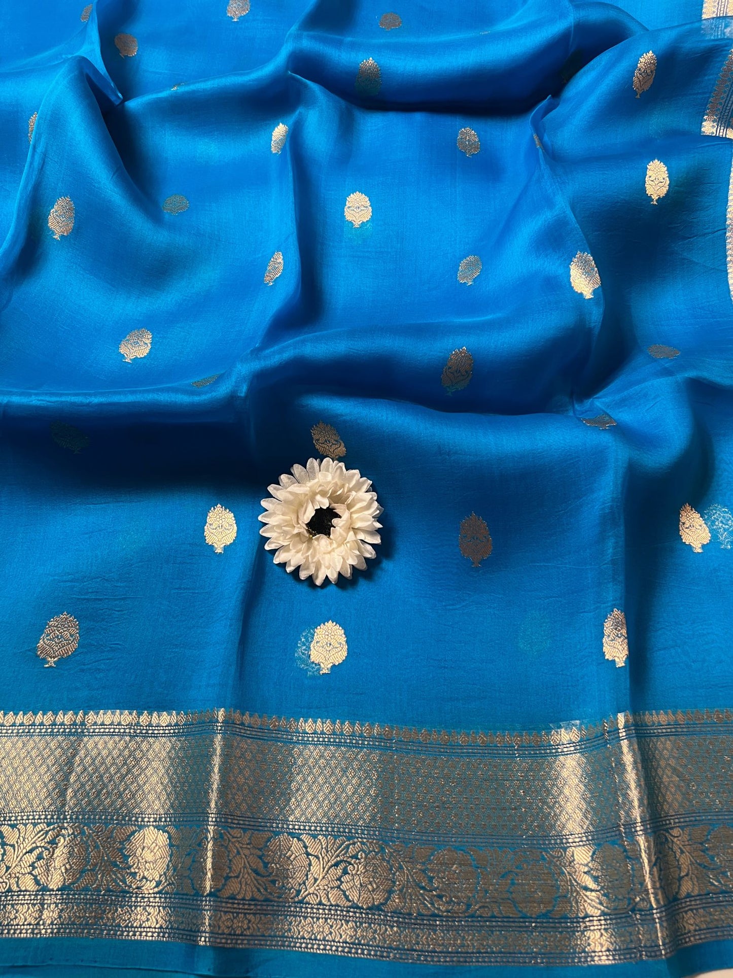  Royal Blue Kora Silk Saree Closeup view02