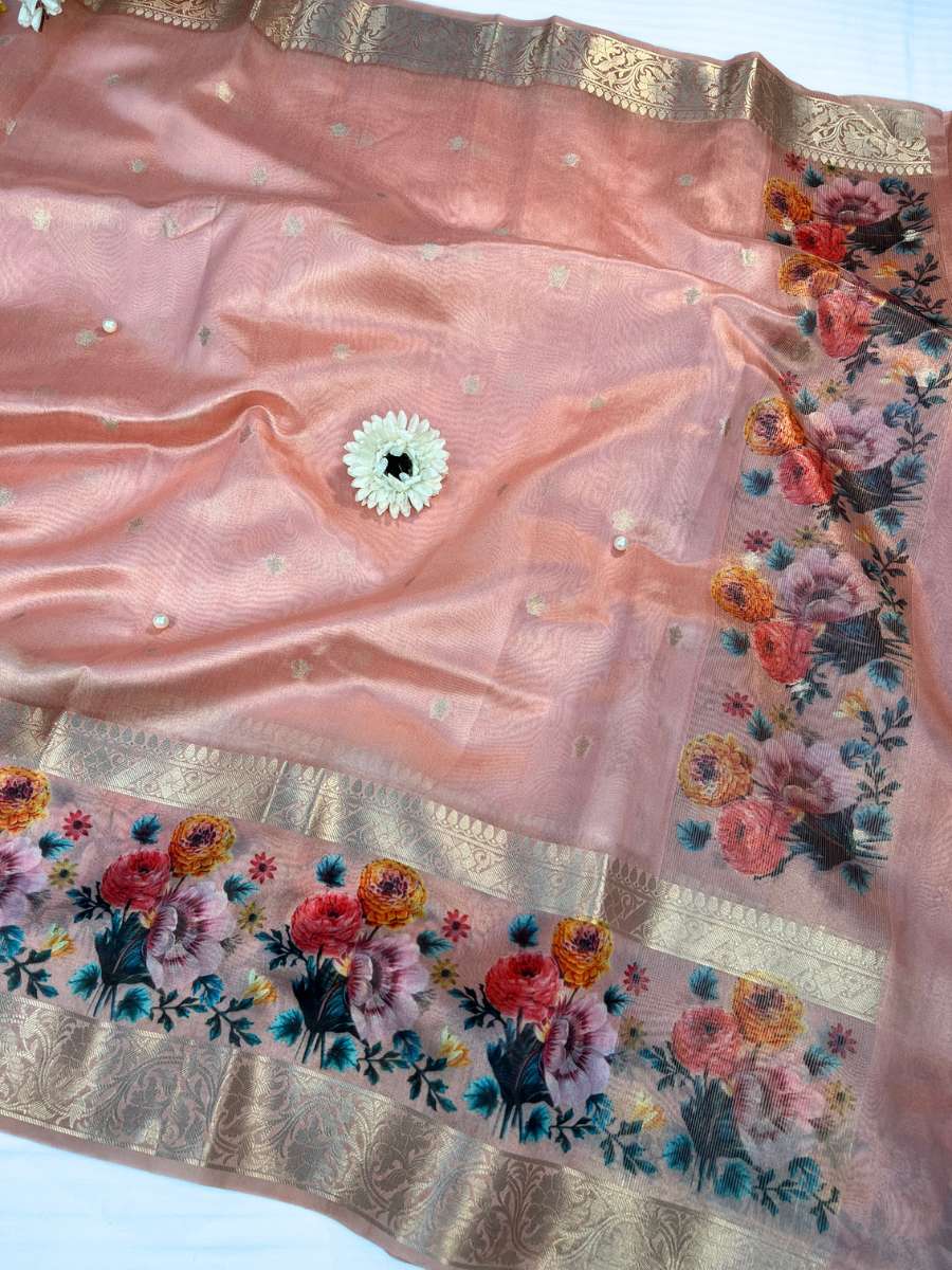 Pink Banarasi Silk Saree - Mantavya Banaras