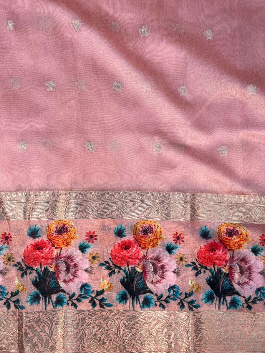 Pink Banarasi Silk Saree - Mantavya Banaras