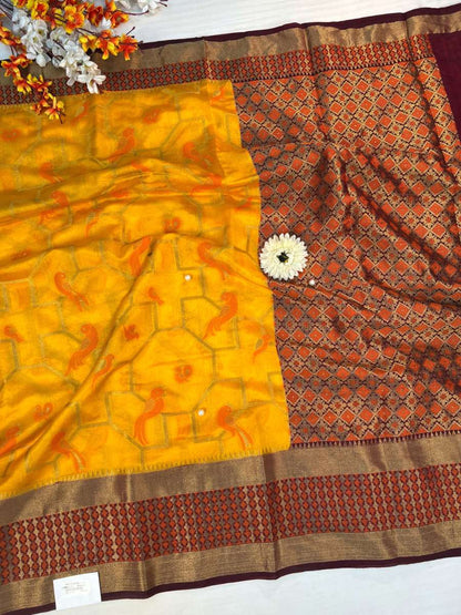 Yellow Banarasi Silk Saree - Mantavya Banaras