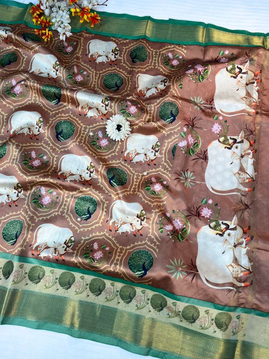 Mauve Banarasi Silk Saree - Mantavya Banaras