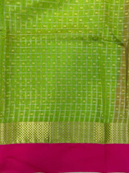 Green Banarasi Silk Saree - Mantavya Banaras