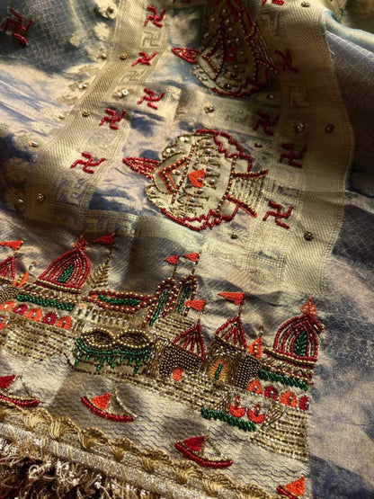 Dual Shade Tissue silk Saree Closeup view 02