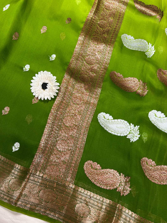 Green Kora Silk Saree Closeup View 01