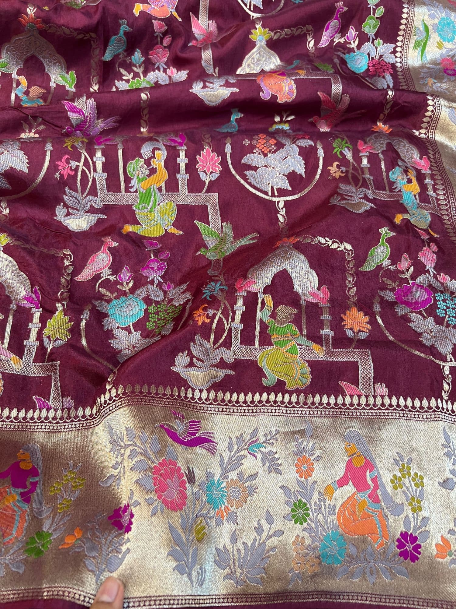 Luxury maroon Mashru silk saree featuring a smooth glossy finish and classic ethnic appeal - Mantavya banaras