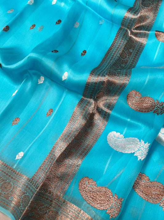 Turquoise Blue Kora Silk Saree Closeup view